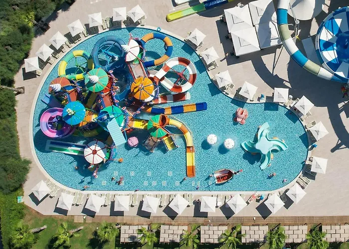 Rai Premium Hotell Tekirova