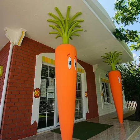 Rai Premium Hotel 5*