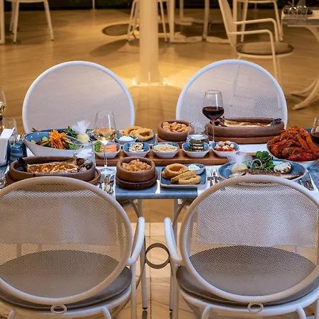 Rai Premium Ξενοδοχείο 5*