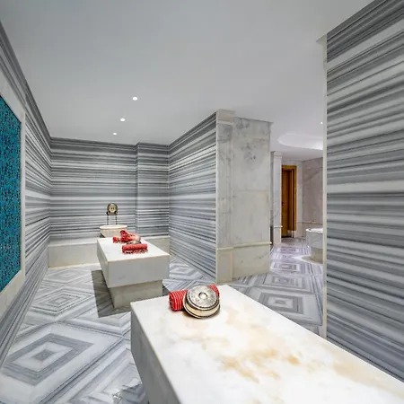 Rai Premium Hotel 5*