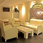 מלון Rai Premium