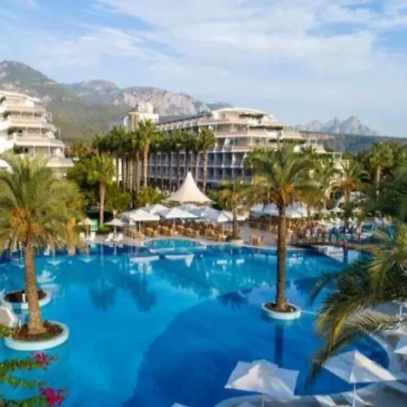 Hotel Rai Premium - Ex Queen's Park