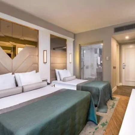 Rai Premium - Ex Queen's Park Hotel 5*