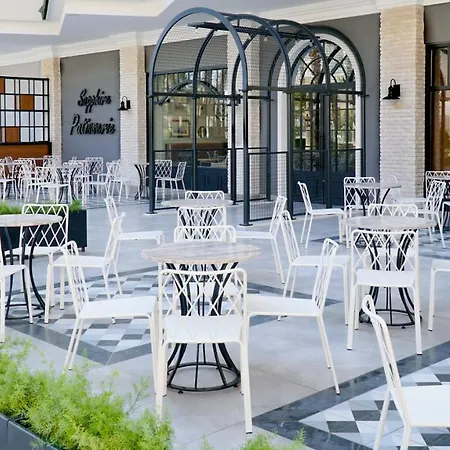 Hotel Rai Premium - Ex Queen's Park